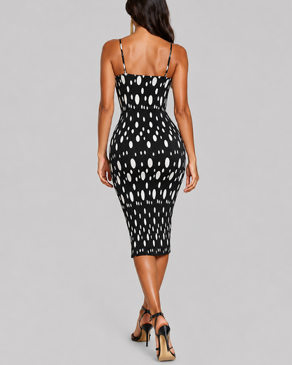 Women's Fashion Black Background White Polka Dot Organza Pleated Strapless Slimming Dress