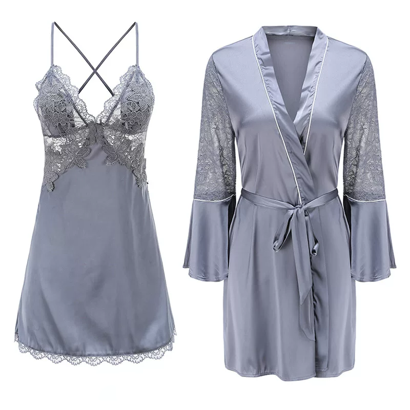 Large size sexy pajamas for women, summer fat, 200 pounds lace, hot and high-end, new ice silk suspender nightgown, loose fit